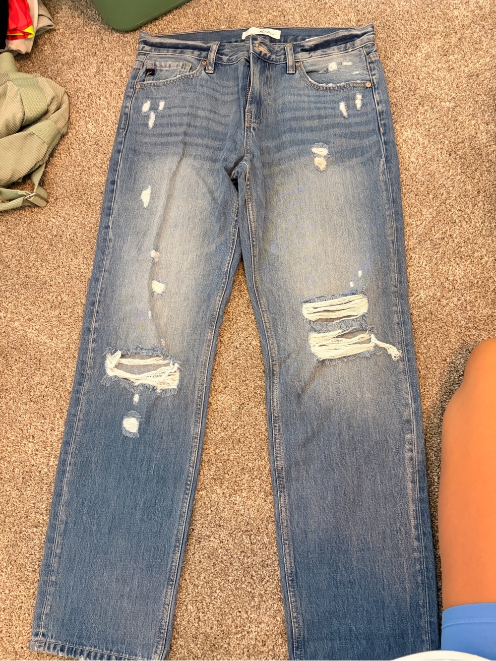 KanCan Light Blue Distressed Ankle Jeans